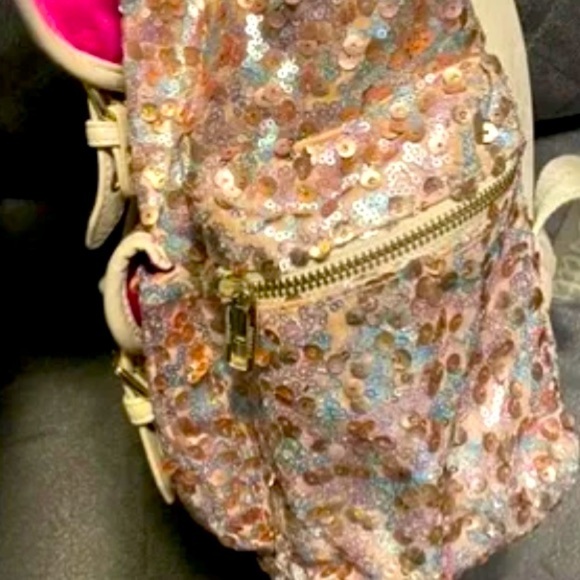 Juicy Couture Y2K Gold Sequence Bling Leather Straps Backpack - Picture 6 of 9